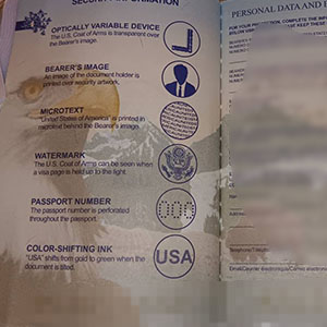 รูปภาพรีวิวชาวต่างชาติในการขอเอกสาร วีซ่า (Visa) และใบอนุญาตทำงาน (Work permit)